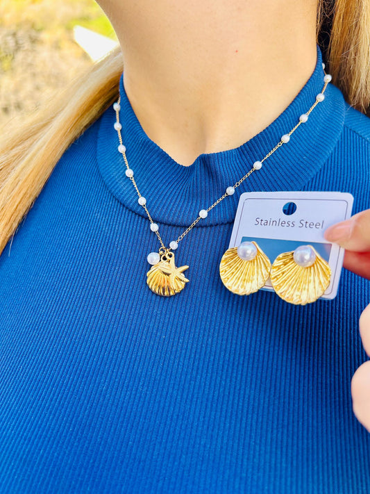 Shell Necklace with Shell Earrings