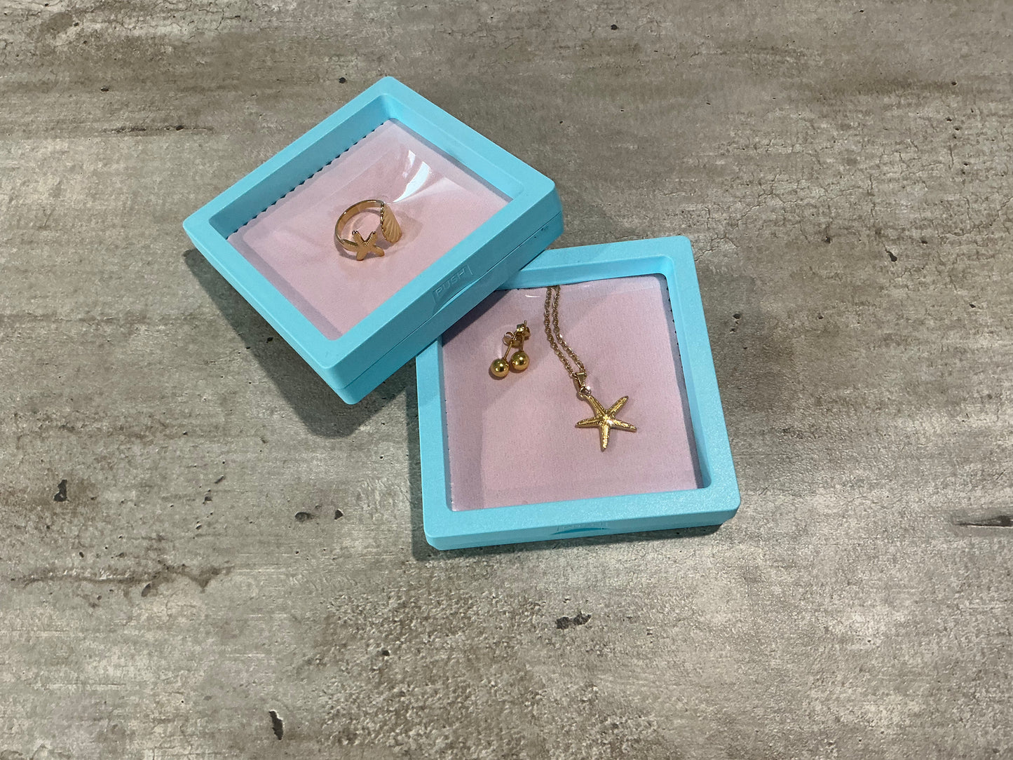 Starfish Gold Necklace