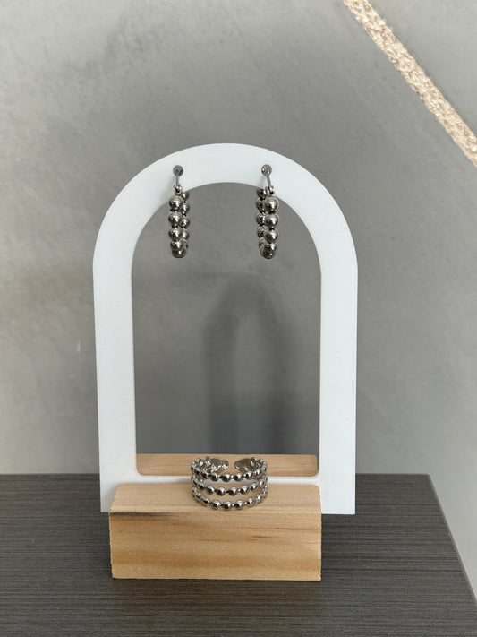 Small stainless steel hoops