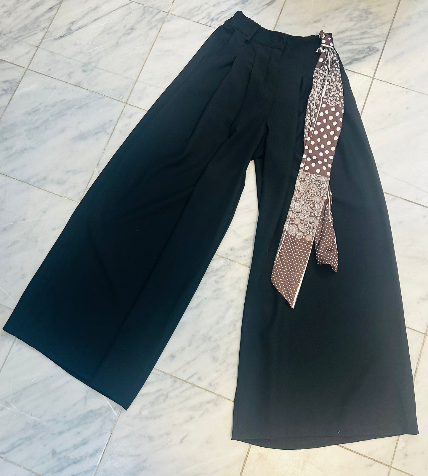 Wide Leg Pants/Handkerchief