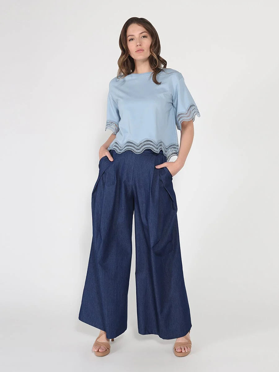 Lace Wavy Hem Short Sleeve